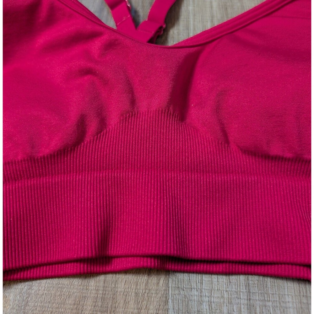 Gymshark Size XS Sweat Seamless Sports Bra 2.0 Light Support Punk Pink Stretch - Picture 5 of 10